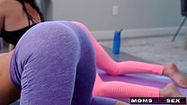 Yoga Step Mom Krissy Lynn Fucks Her BF And She Joins