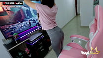 Hermosa Chinita Streamer "Sol GamePlays" Se Corre Bien Rico Encima De Sus Leggins