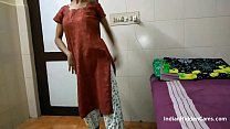 Indian Aunty Filmed In Bedroom Changing Dress And Fingering Pussy