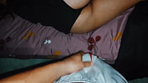 Amiga Se Queda A Dormir Conmigo Y Le Es Infiel Al Novio   CumShot